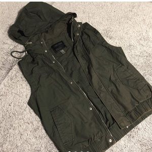 Green military vest
